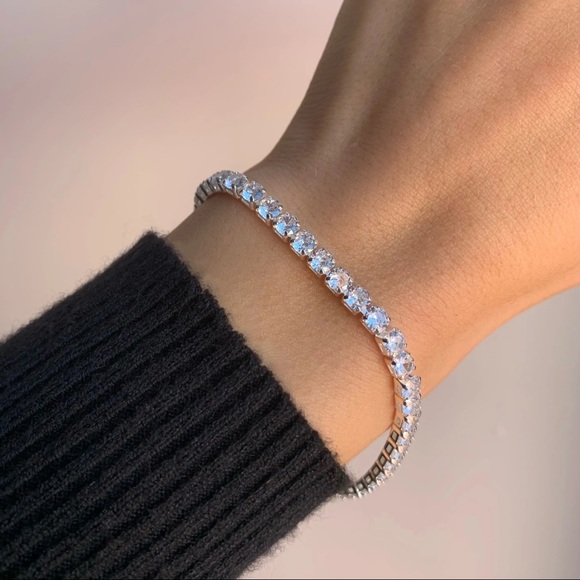 Evryjewels Tennis Bracelet ‘Icy Bracelet’ Silver - Picture 1 of 1